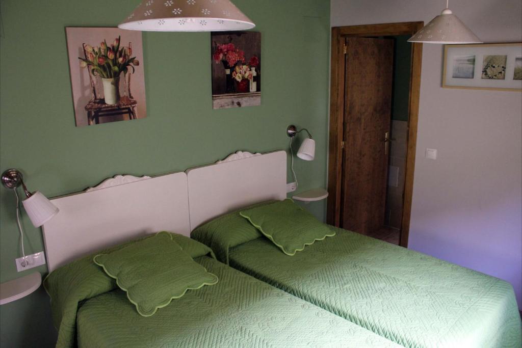 Casa Rural Portana Hotel Jaca Room photo