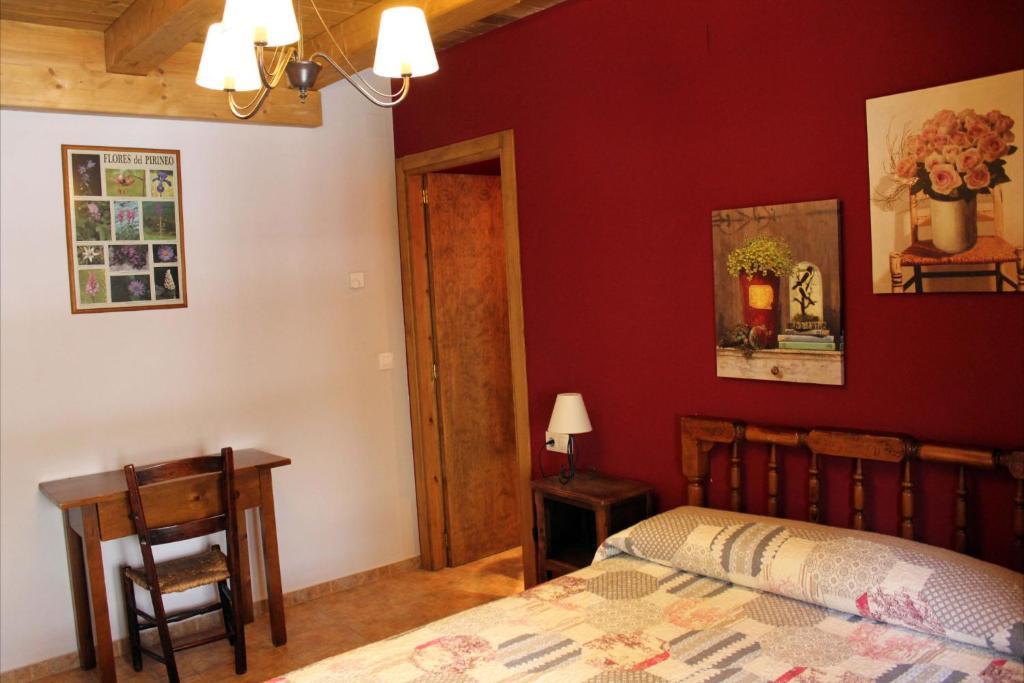 Casa Rural Portana Hotel Jaca Room photo